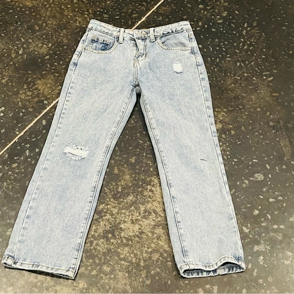 SHEIN Other - SHEIN Whitewash Jeans